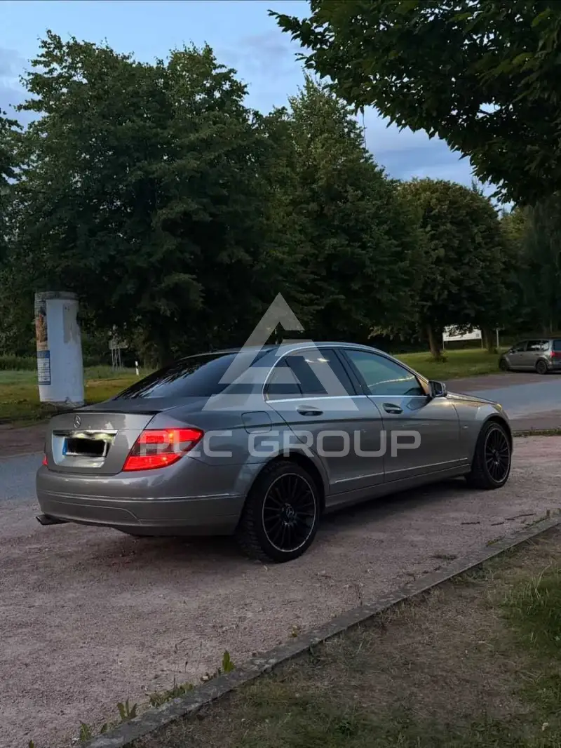 2009 Mercedes Benz C 220