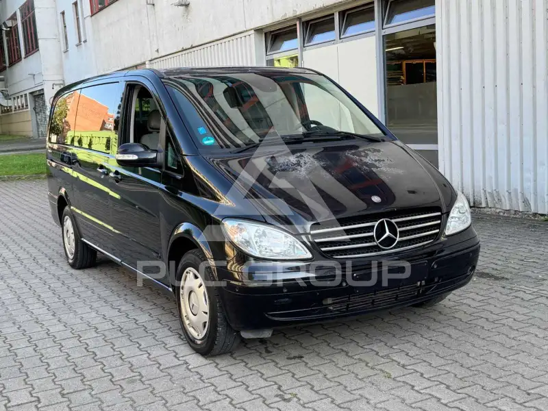 2009 Mercedes Benz Viano