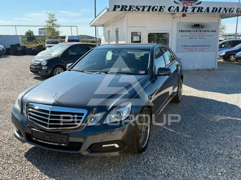 2009 Mercedes Benz E 200
