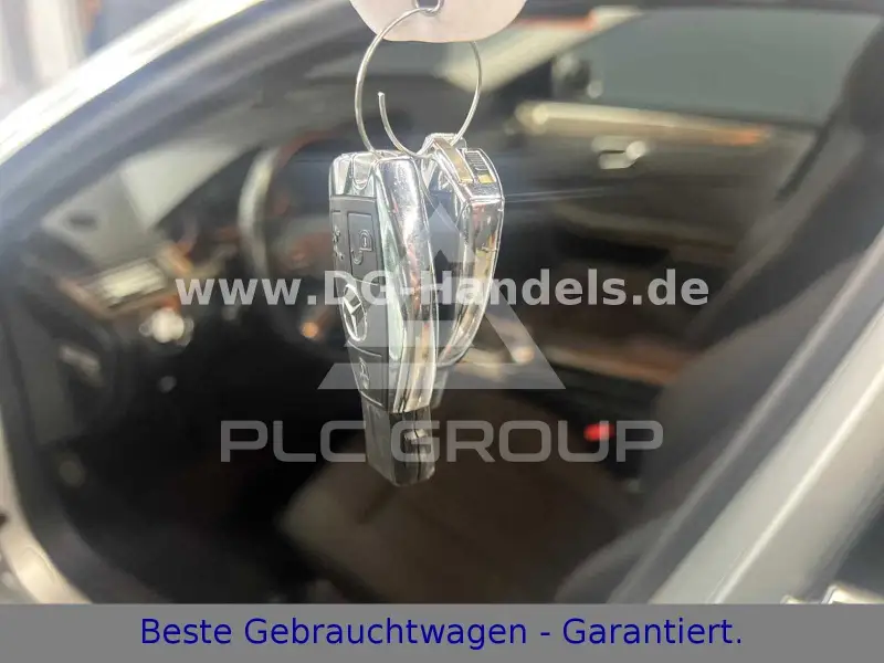 2009 Mercedes Benz E 200