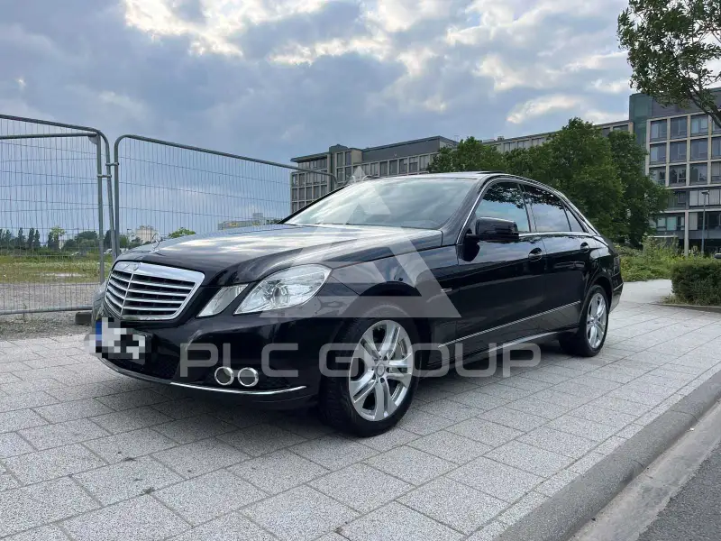 2009 Mercedes Benz E 200