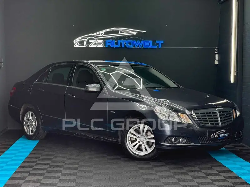 2009 Mercedes Benz E 200