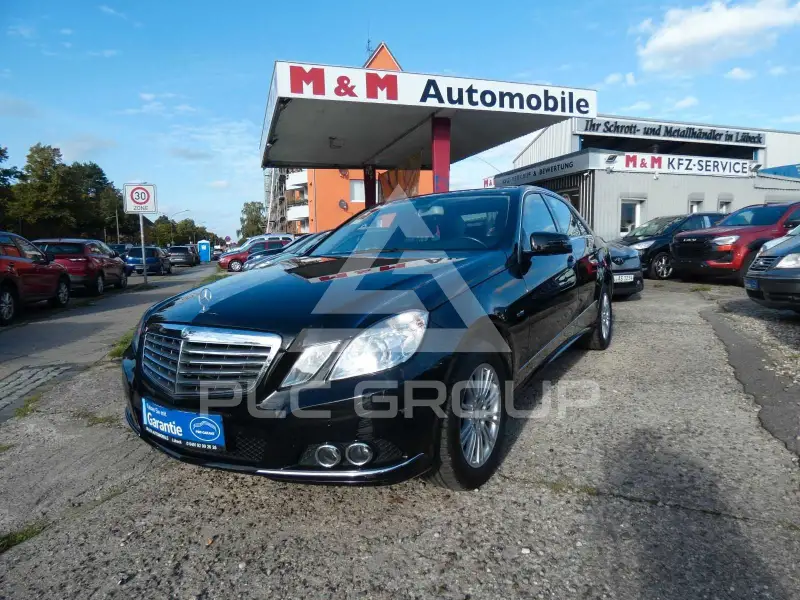 2009 Mercedes Benz E 200