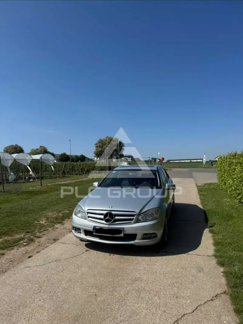 2009 Mercedes Benz C 180