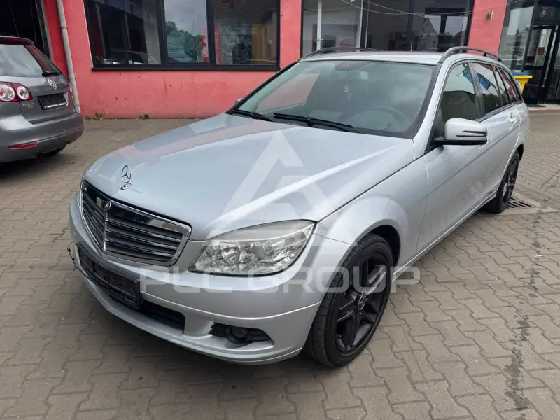 2009 Mercedes Benz C 200