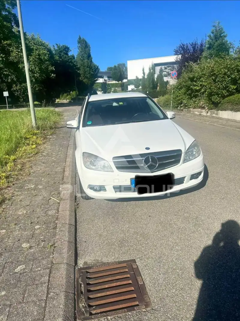 2009 Mercedes Benz C 200