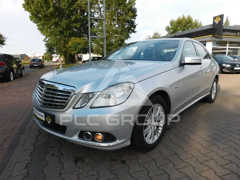 2009 Mercedes Benz E 220