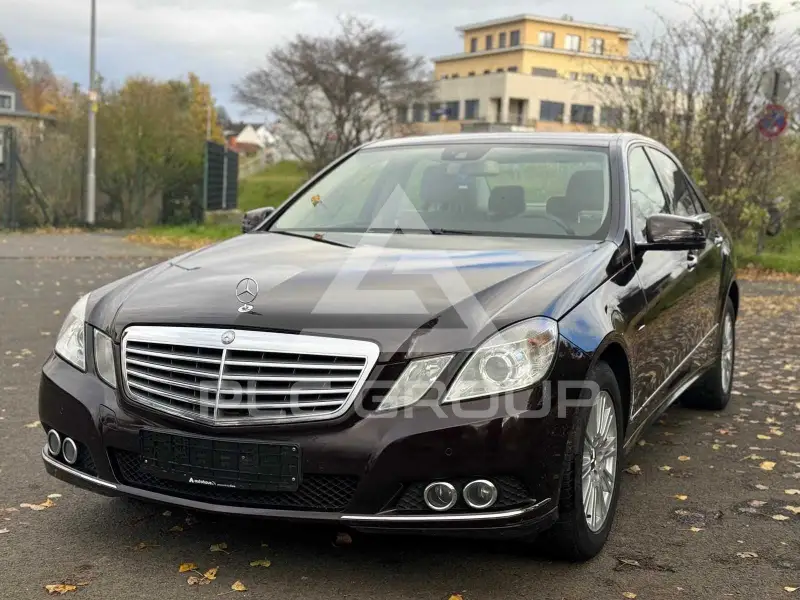 2009 Mercedes Benz E 220