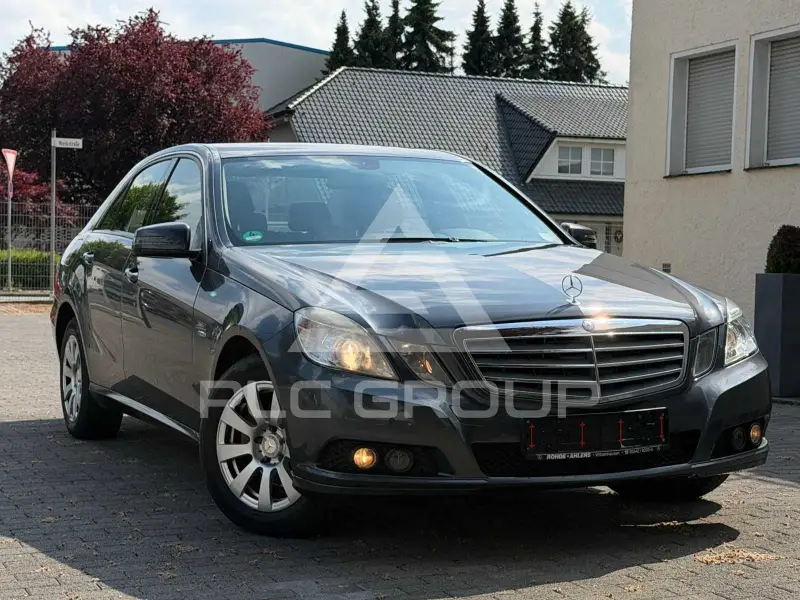 2009 Mercedes Benz E 220