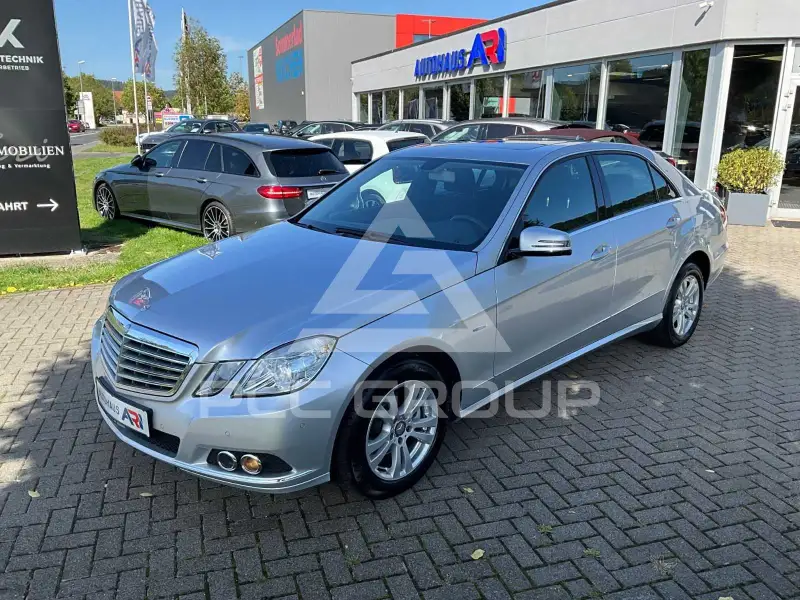 2009 Mercedes Benz E 220