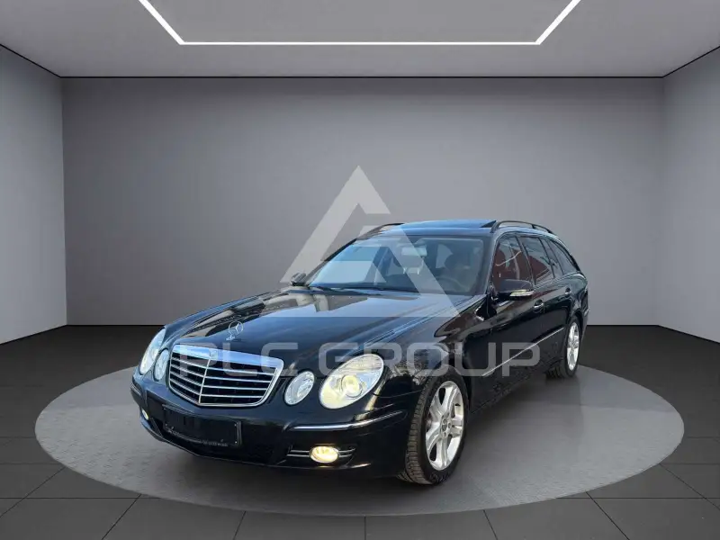2009 Mercedes Benz E 220