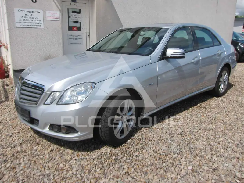 2009 Mercedes Benz E 220