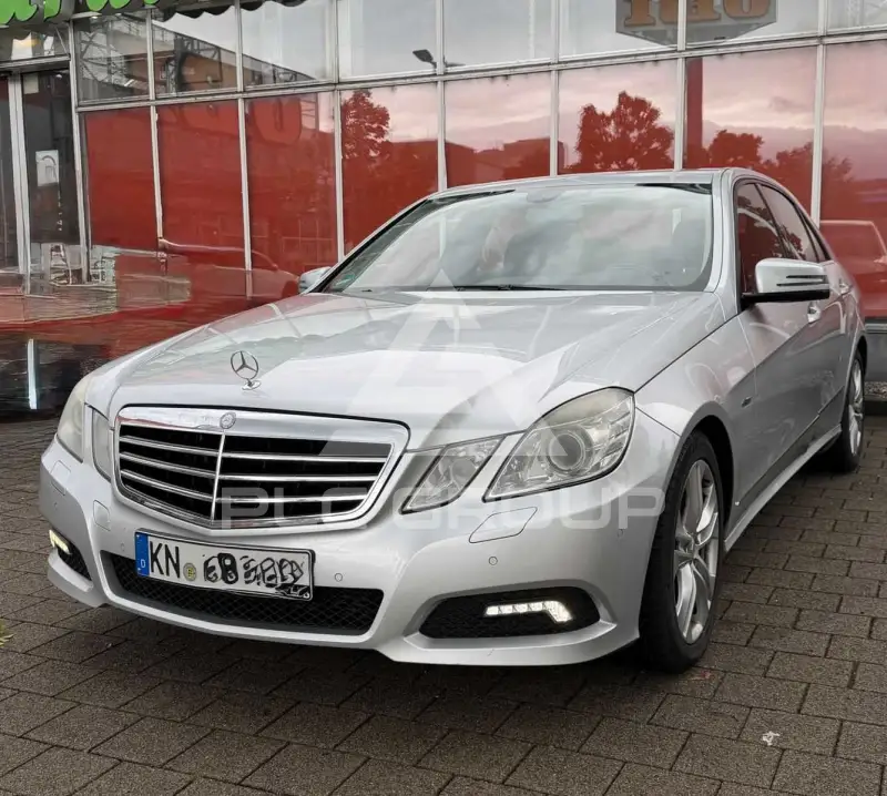 2009 Mercedes Benz E 220
