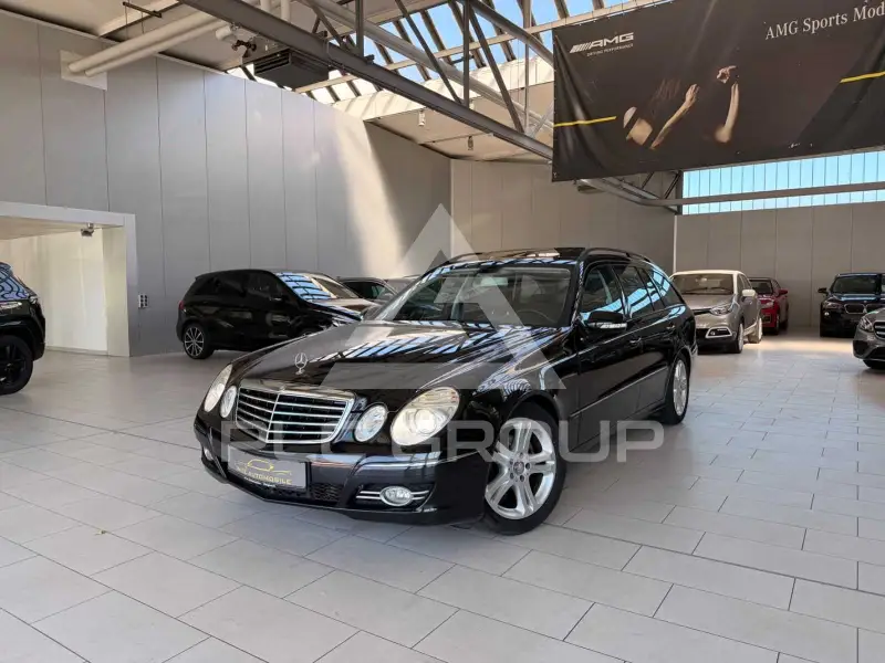 2009 Mercedes Benz E 220