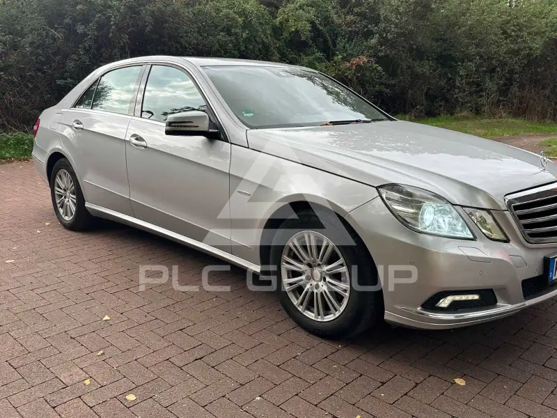 2009 Mercedes Benz E 220
