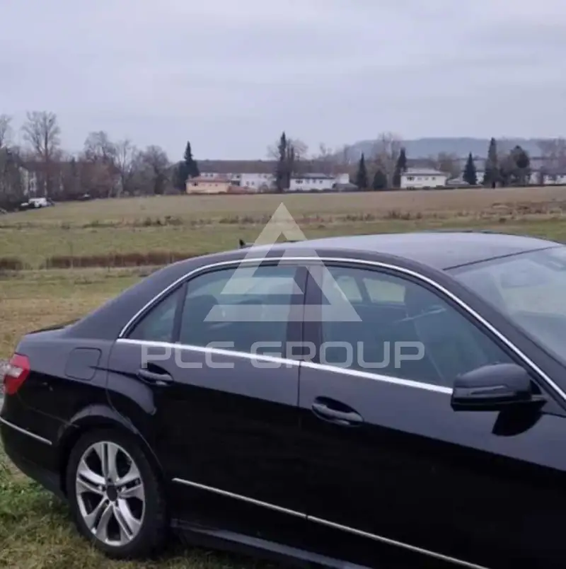 2009 Mercedes Benz E 220