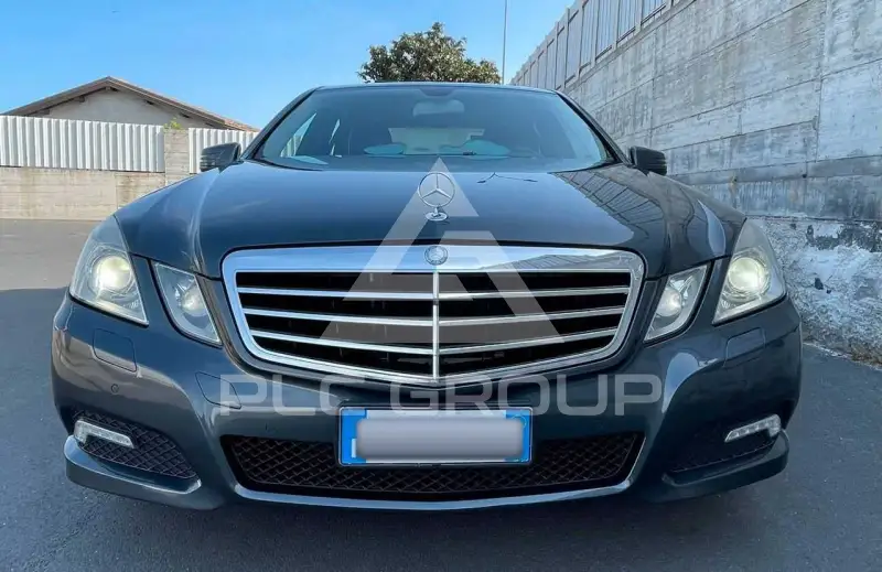 2009 Mercedes Benz E 220