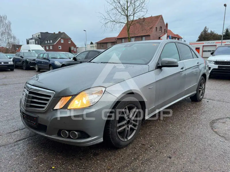 2009 Mercedes Benz E 220