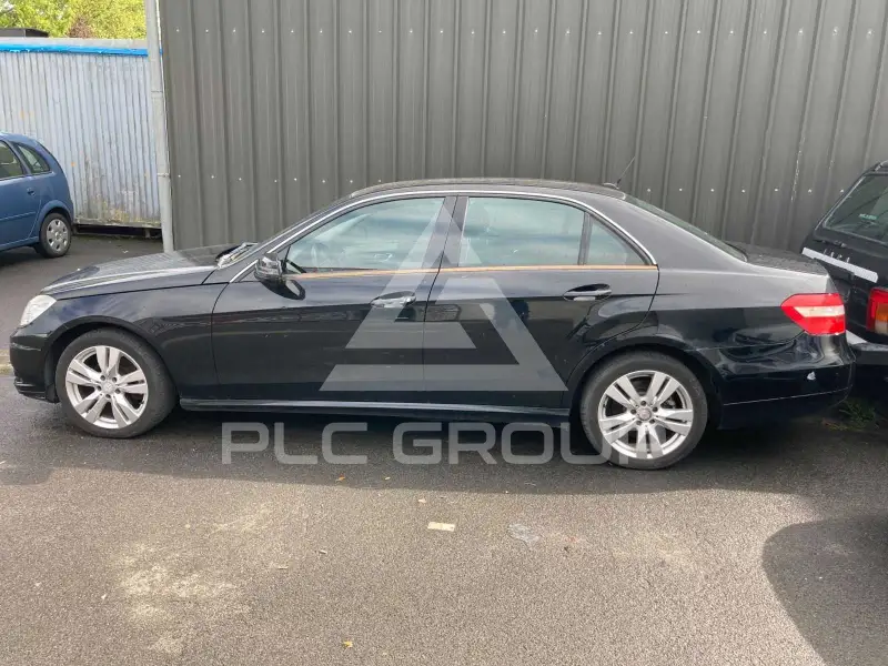 2009 Mercedes Benz E 220