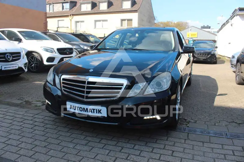 2009 Mercedes Benz E 220