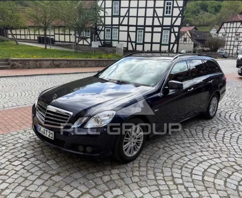 2009 Mercedes Benz E 220