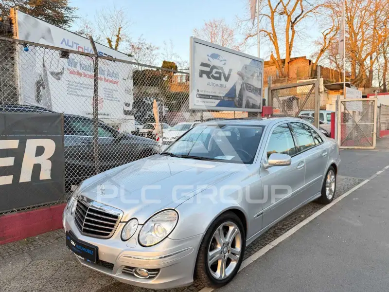 2009 Mercedes Benz E 220