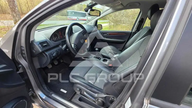 2009 Mercedes Benz A 170