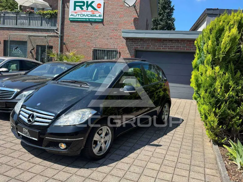 2009 Mercedes Benz A 160