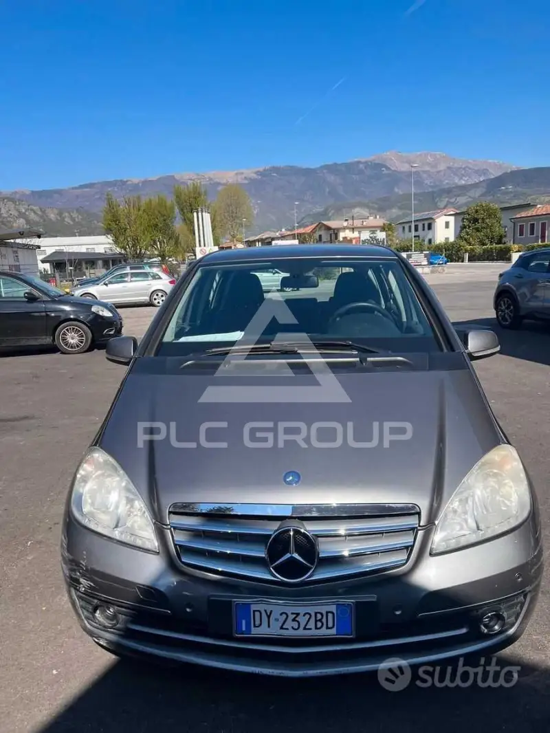 2009 Mercedes Benz A 160