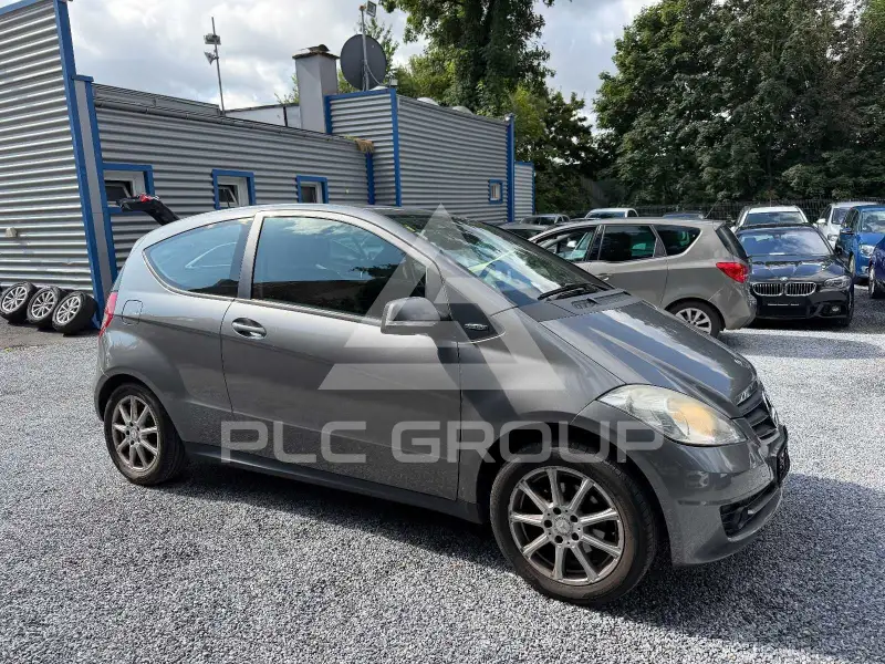 2009 Mercedes Benz A 160