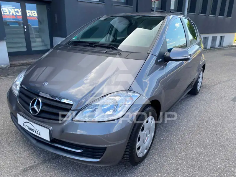 2009 Mercedes Benz A 160