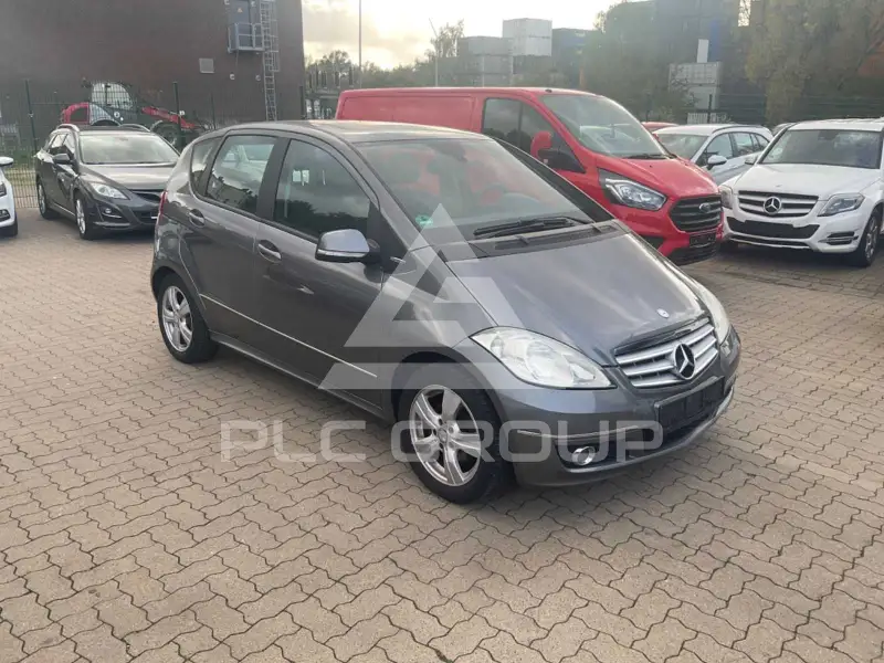 2009 Mercedes Benz A 160