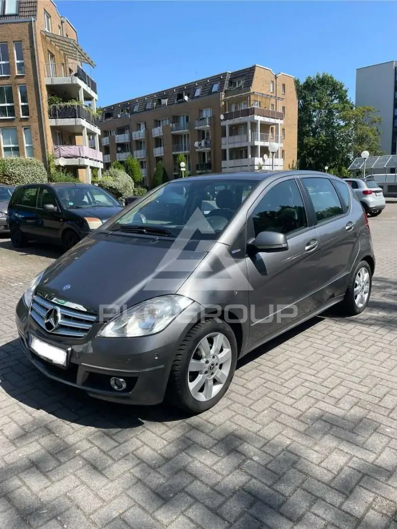 2009 Mercedes Benz A 160