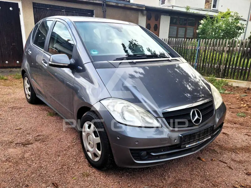 2009 Mercedes Benz A 160