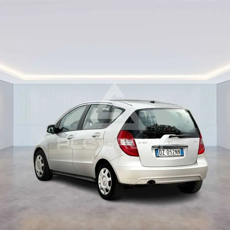2009 Mercedes Benz A 160