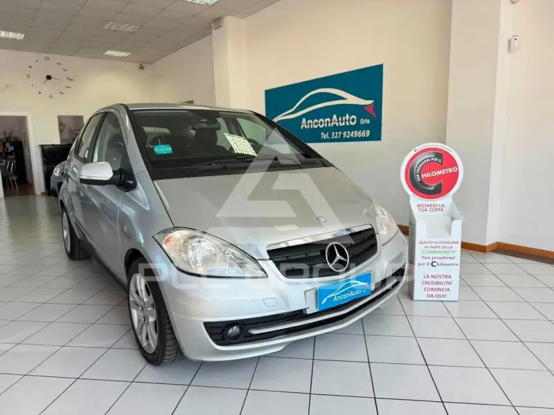 2009 Mercedes Benz A 160