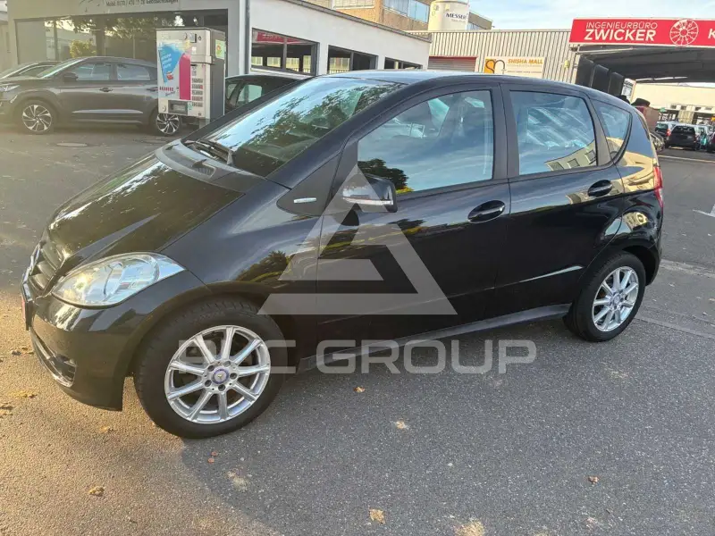 2009 Mercedes Benz A 160