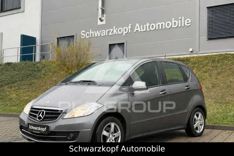 2009 Mercedes Benz A 160