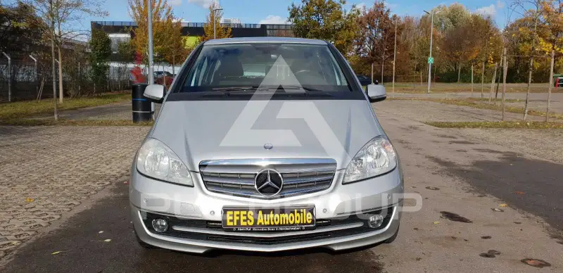 2009 Mercedes Benz A 160