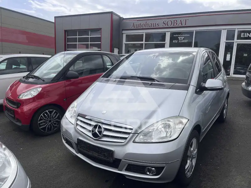 2009 Mercedes Benz A 160