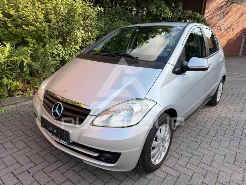 2009 Mercedes Benz A 160