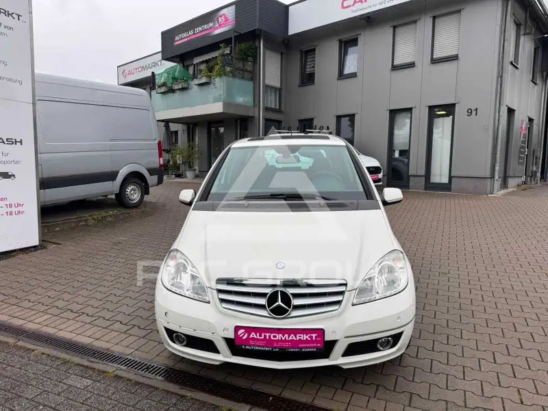 2009 Mercedes Benz A 160