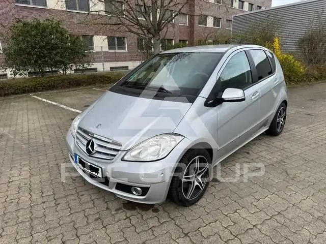 2009 Mercedes Benz A 160