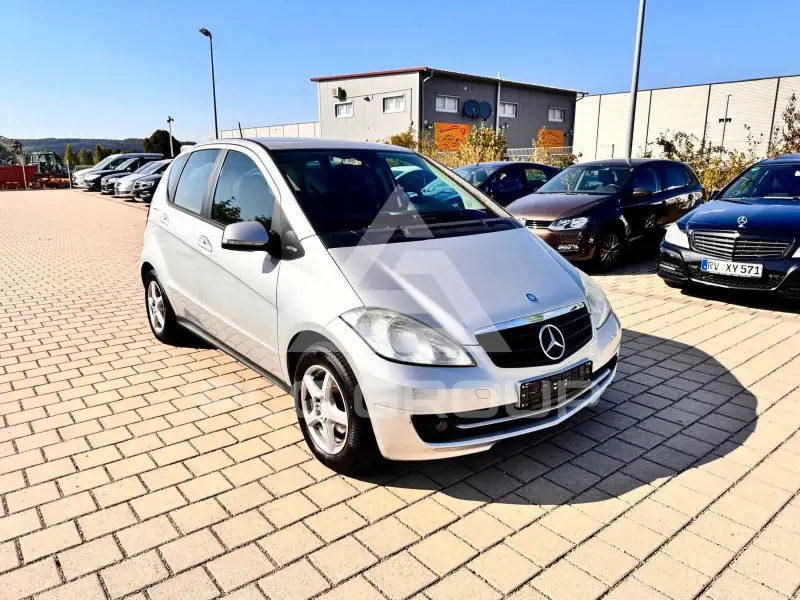 2009 Mercedes Benz A 160