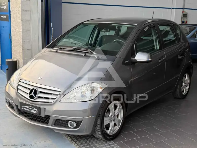2009 Mercedes Benz A 160