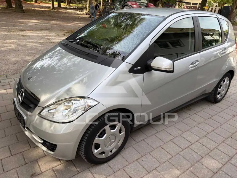 2009 Mercedes Benz A 160