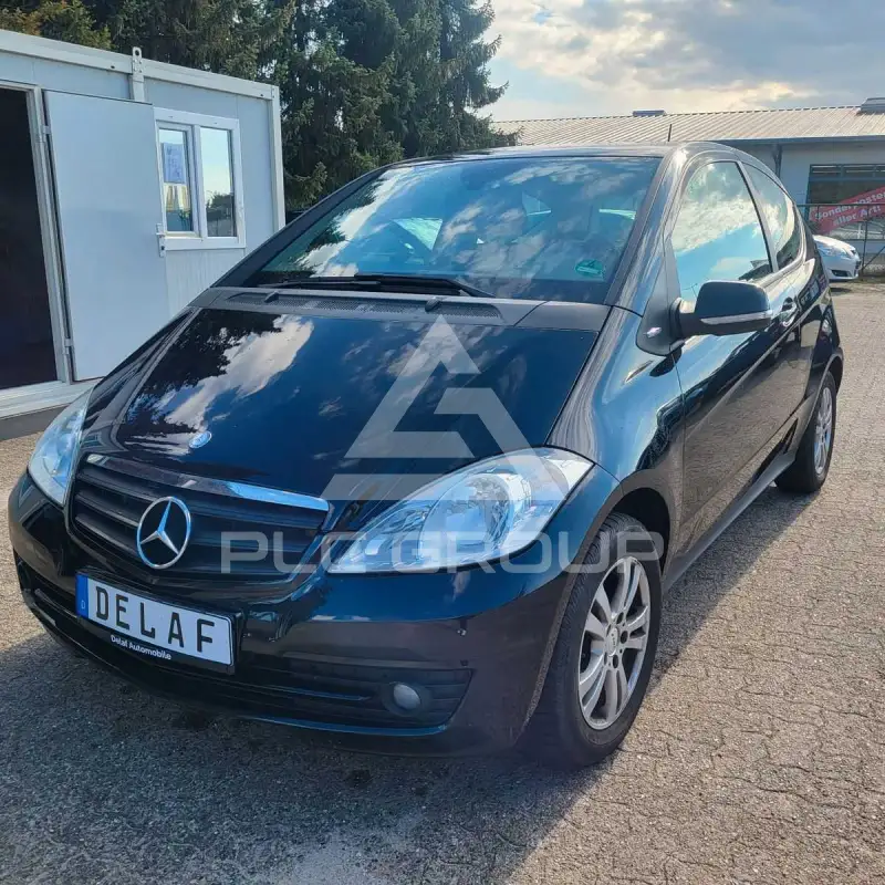 2009 Mercedes Benz A 160