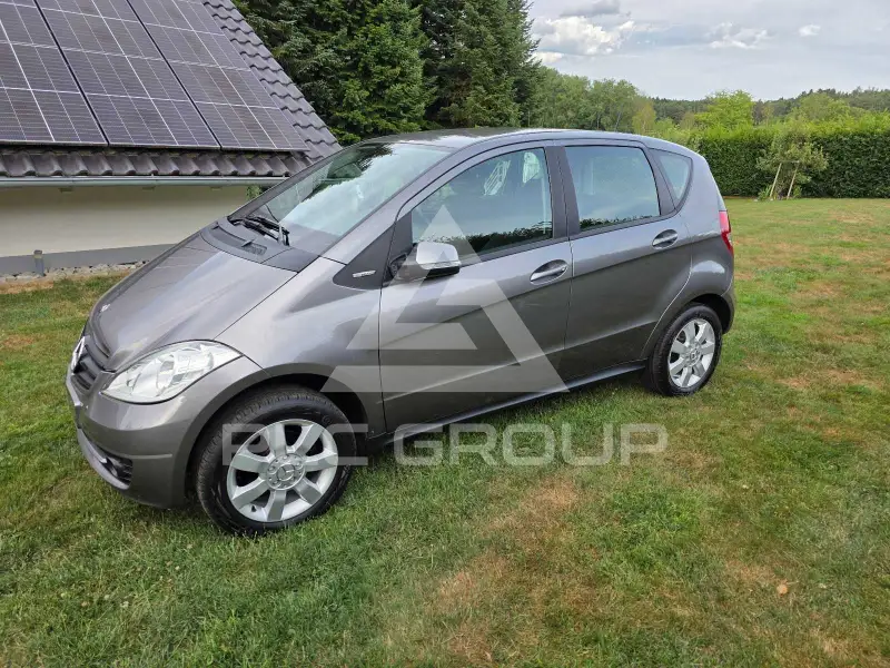 2009 Mercedes Benz A 150