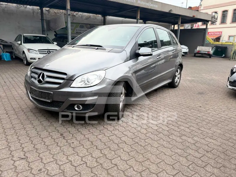 2009 Mercedes Benz B 180