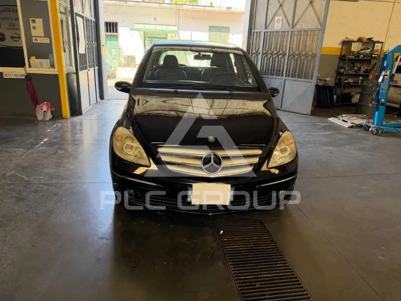 2009 Mercedes Benz B 180